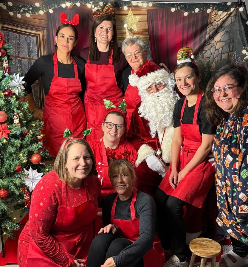 Sleigh-ed It! Breakfast with Santa raises over £800 for our school!